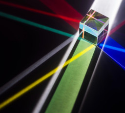 UV flexo tlač ako technologická výhoda pre sériové produkcie