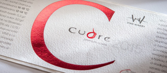 How to create a label that sells? 5 tips for designing labels for beverages and other products