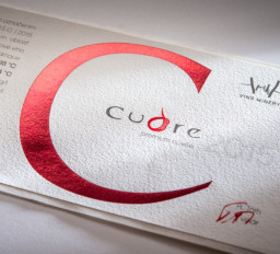 How to create a label that sells? 5 tips for designing labels for beverages and other products