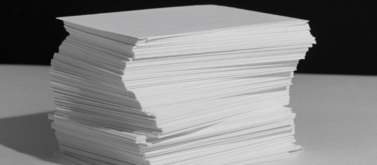 Gramáž papiera: Prečo je dôležitá a ako ovplyvňuje kvalitu tlače?